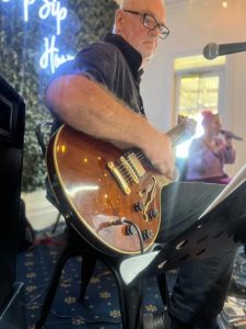 Live Music - Peninsula Beer Garden
